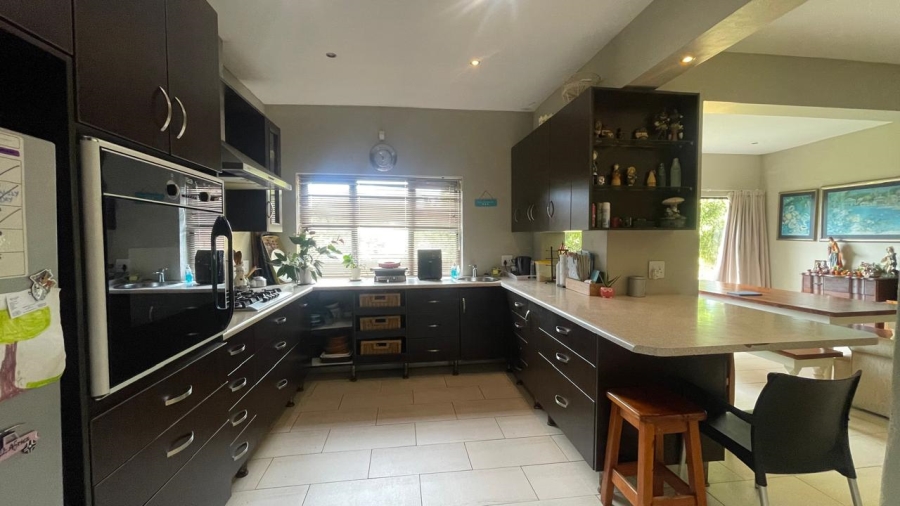 4 Bedroom Property for Sale in Blue Bend Eastern Cape